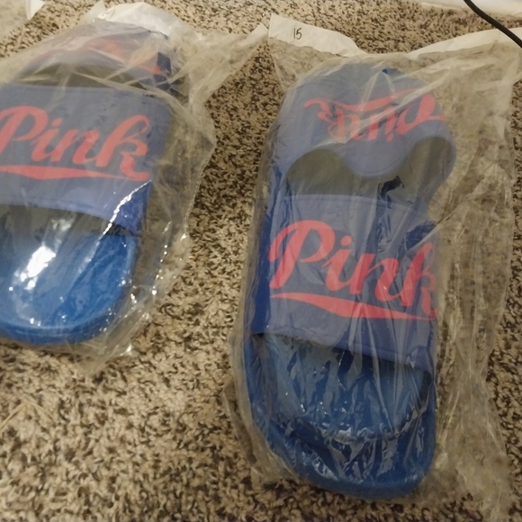 Pink Slides - Picture 4 of 7